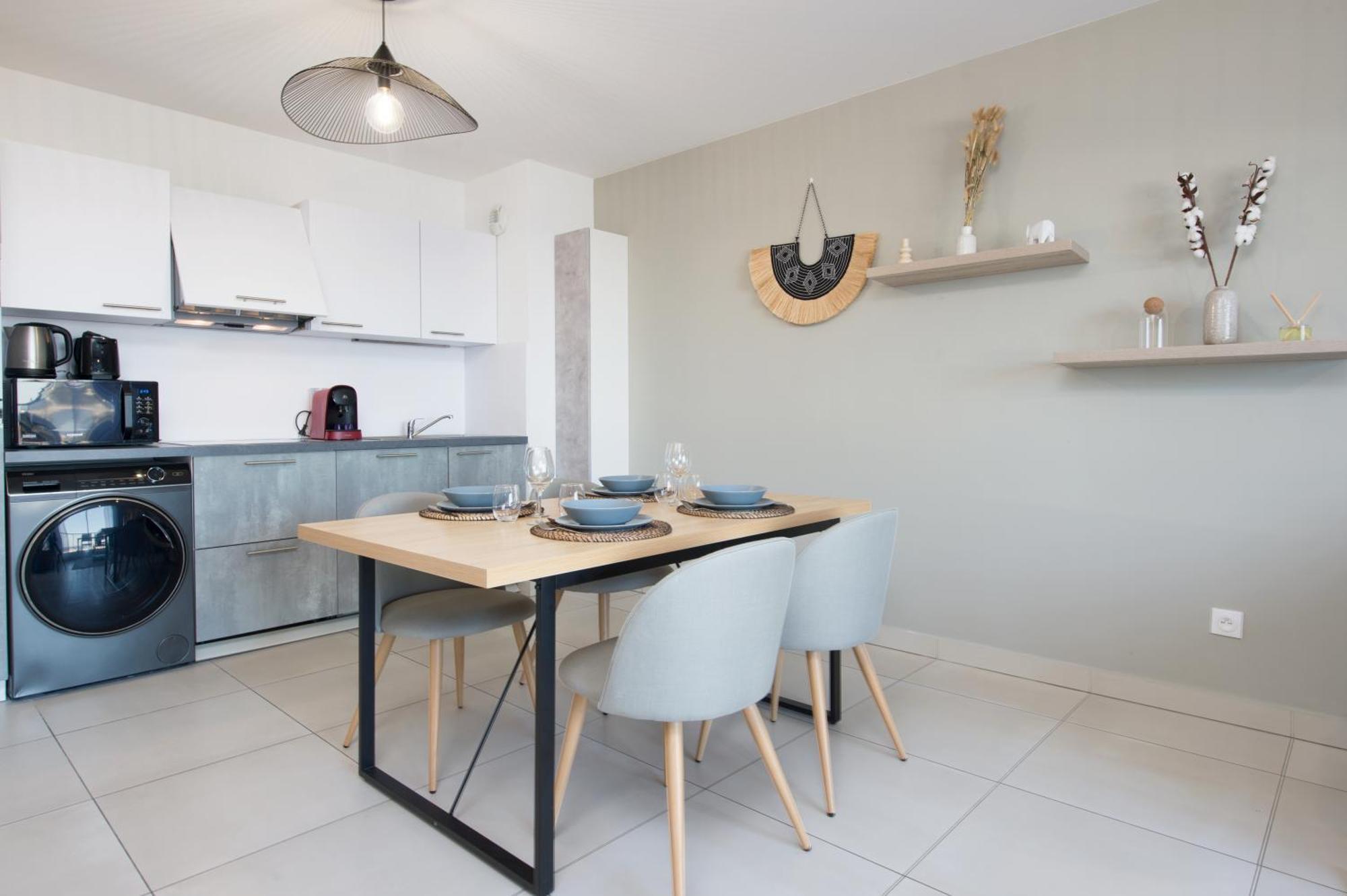 Luxury Apartment - Sea View - Private Parking - Bp Beausoleil Luaran gambar