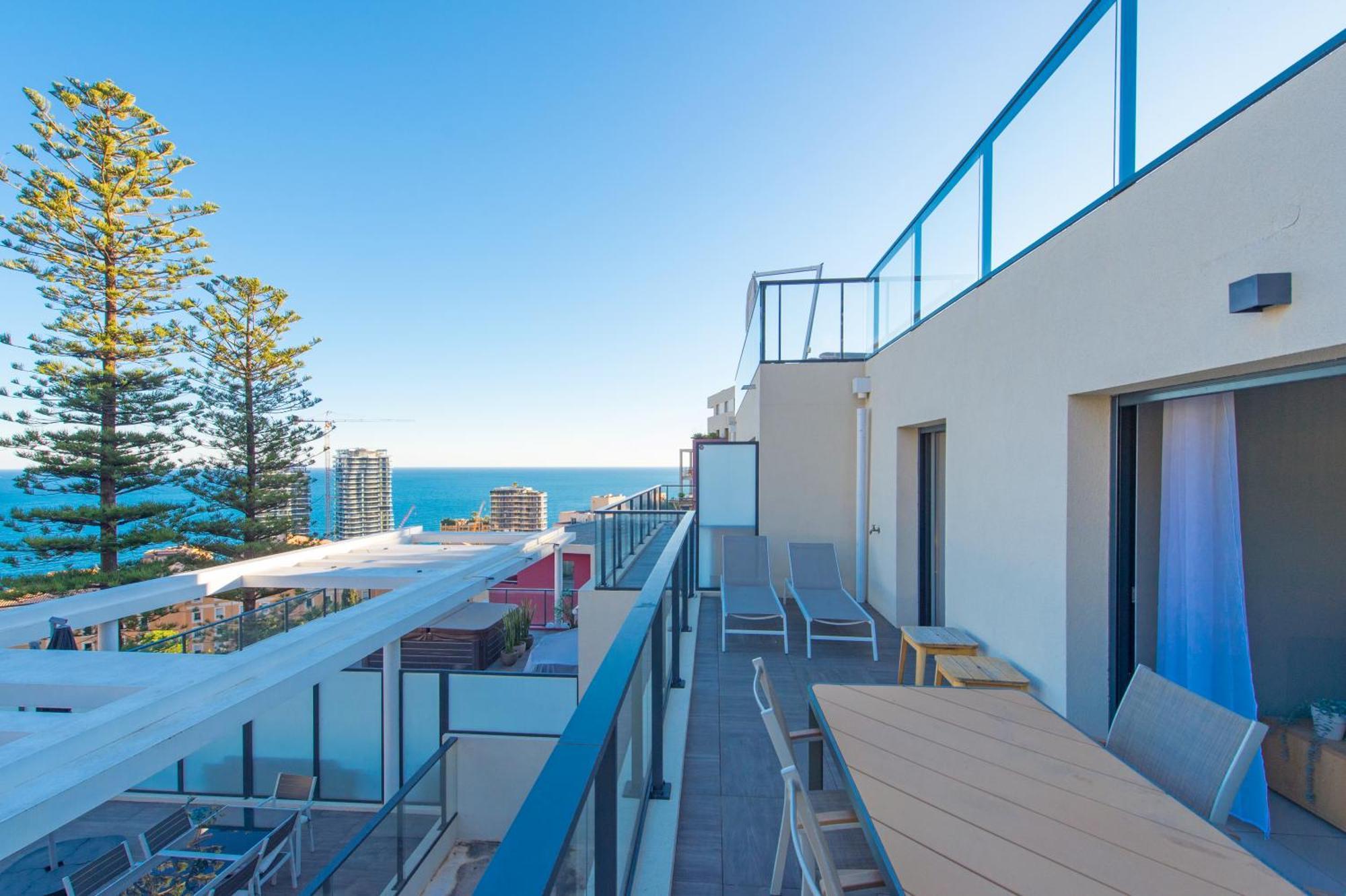 Luxury Apartment - Sea View - Private Parking - Bp Beausoleil Luaran gambar