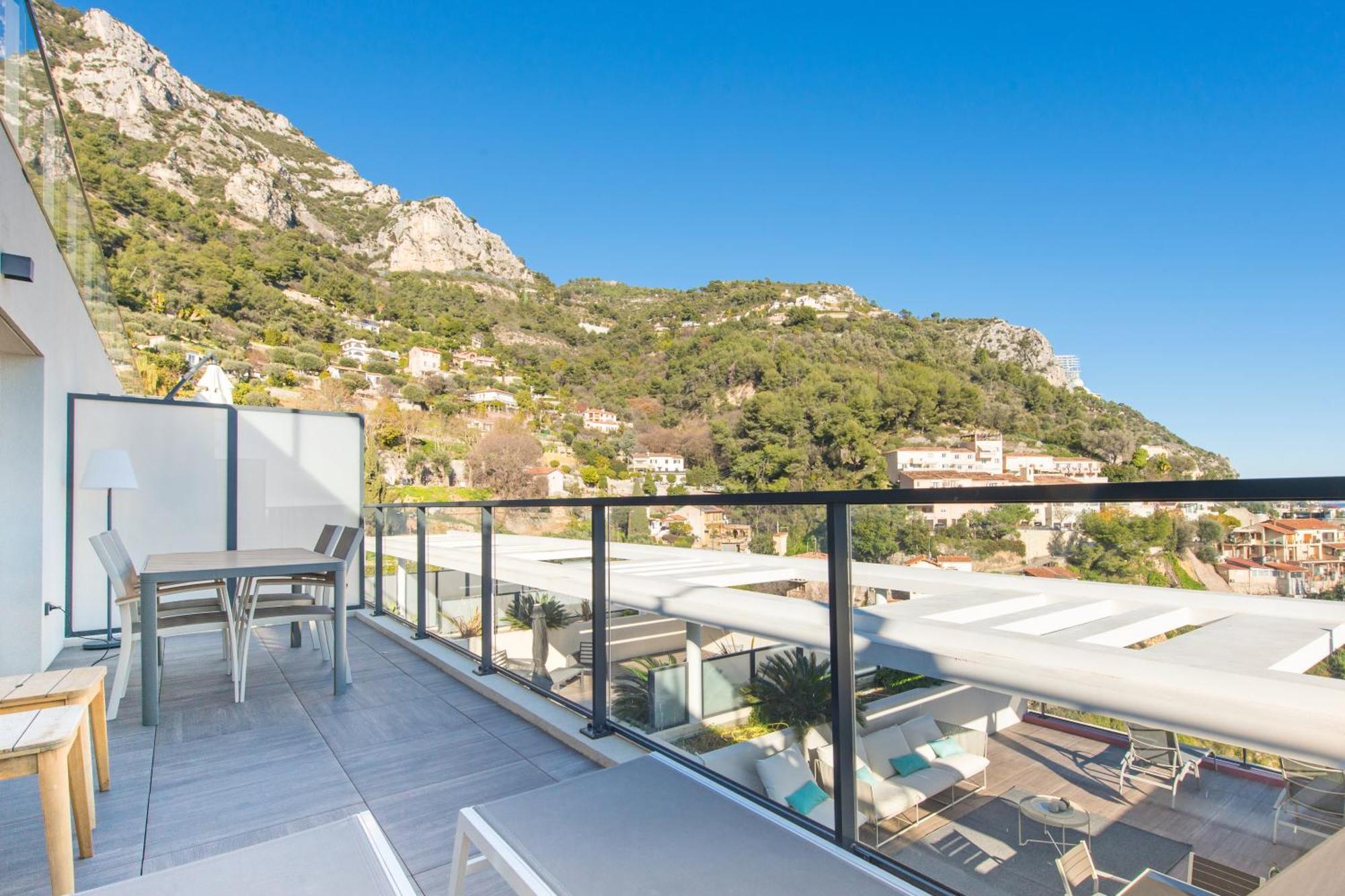 Luxury Apartment - Sea View - Private Parking - Bp Beausoleil Luaran gambar