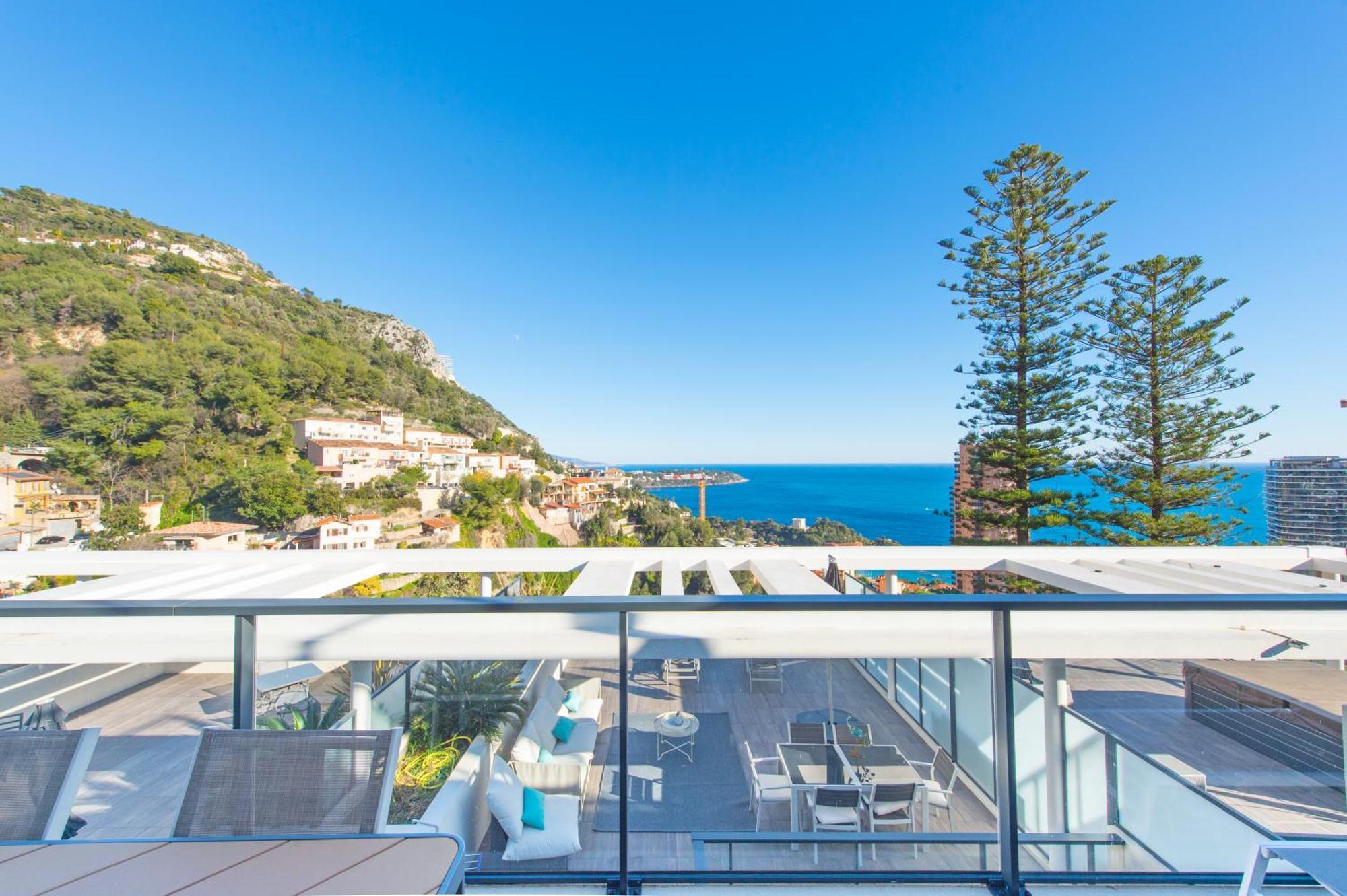 Luxury Apartment - Sea View - Private Parking - Bp Beausoleil Luaran gambar